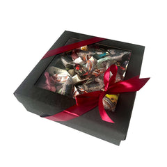 Konfekšu kaste "Pilnīgi viss", 2kg